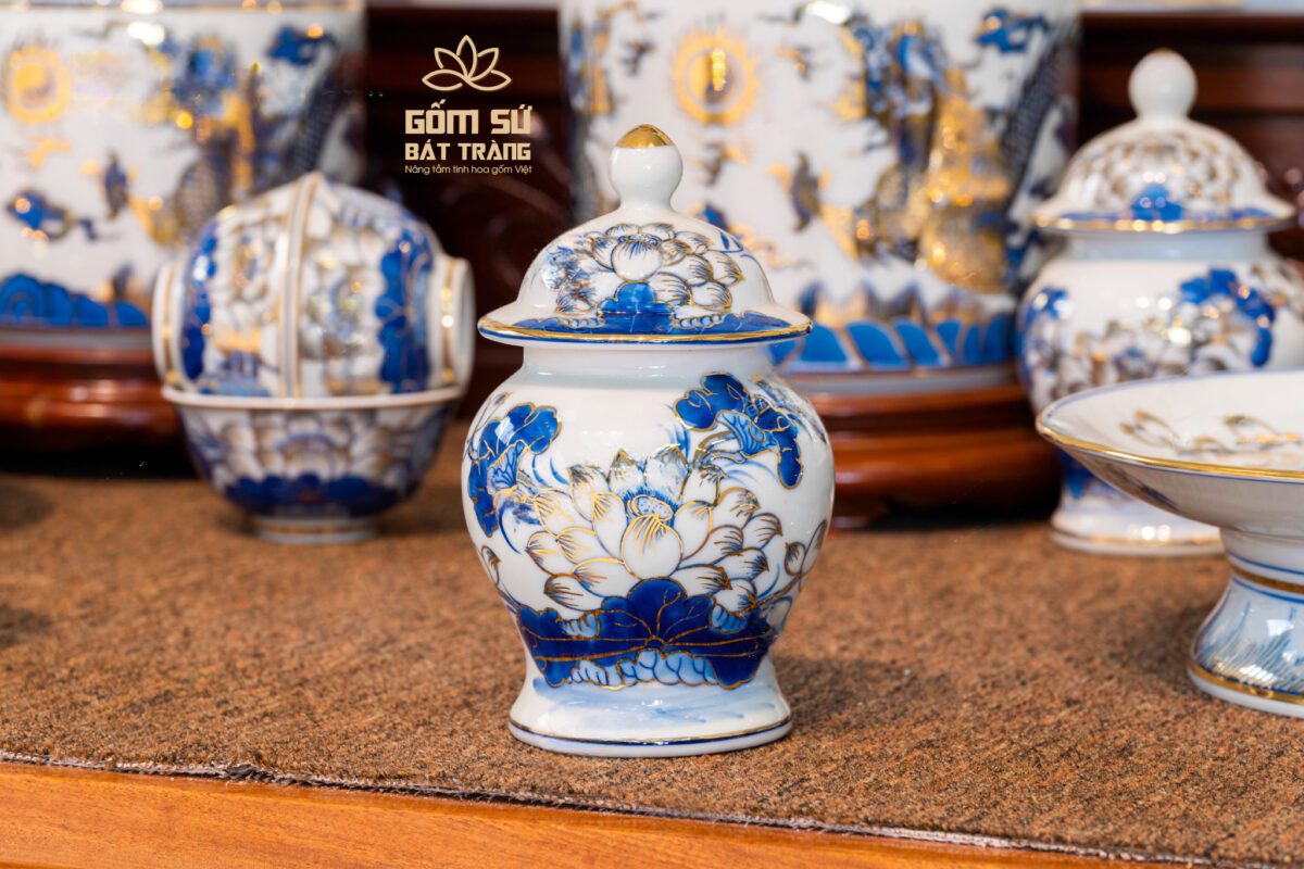 choe tho hoa sen ve vang 7