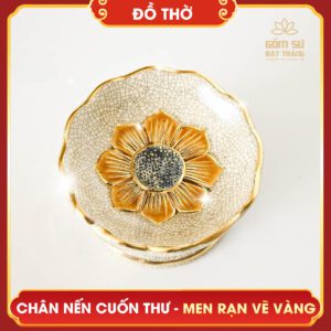 Chân nến Cuốn Thư men rạn vẽ vàng chan nen hoa sen men ran ve vang 2