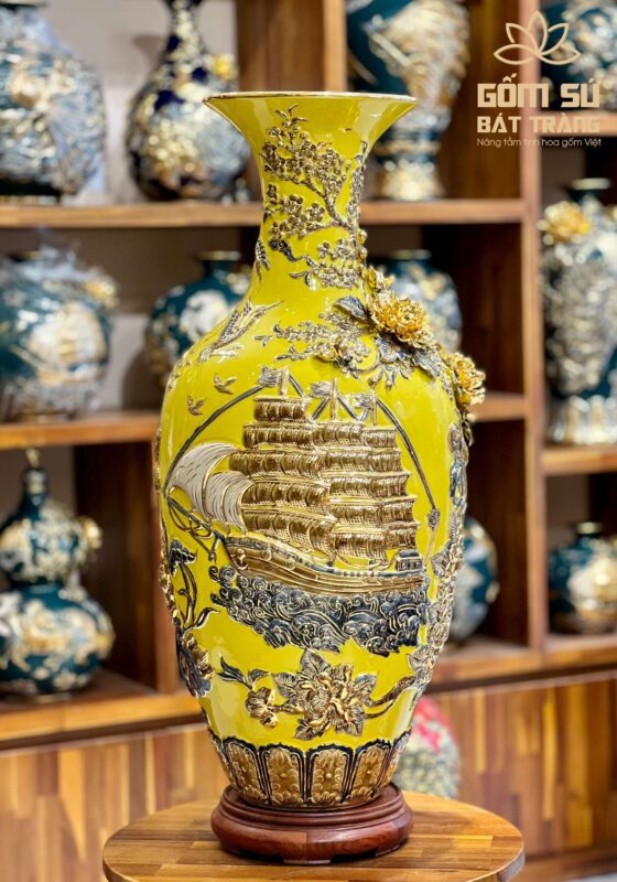 chon binh hut tai loc cho nguoi menh tho 10