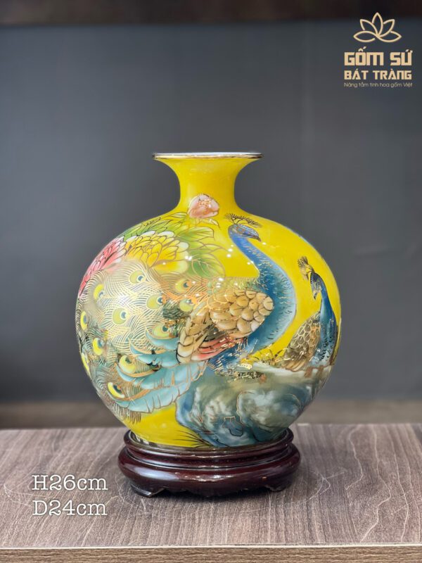 chon binh hut tai loc cho nguoi menh tho 15