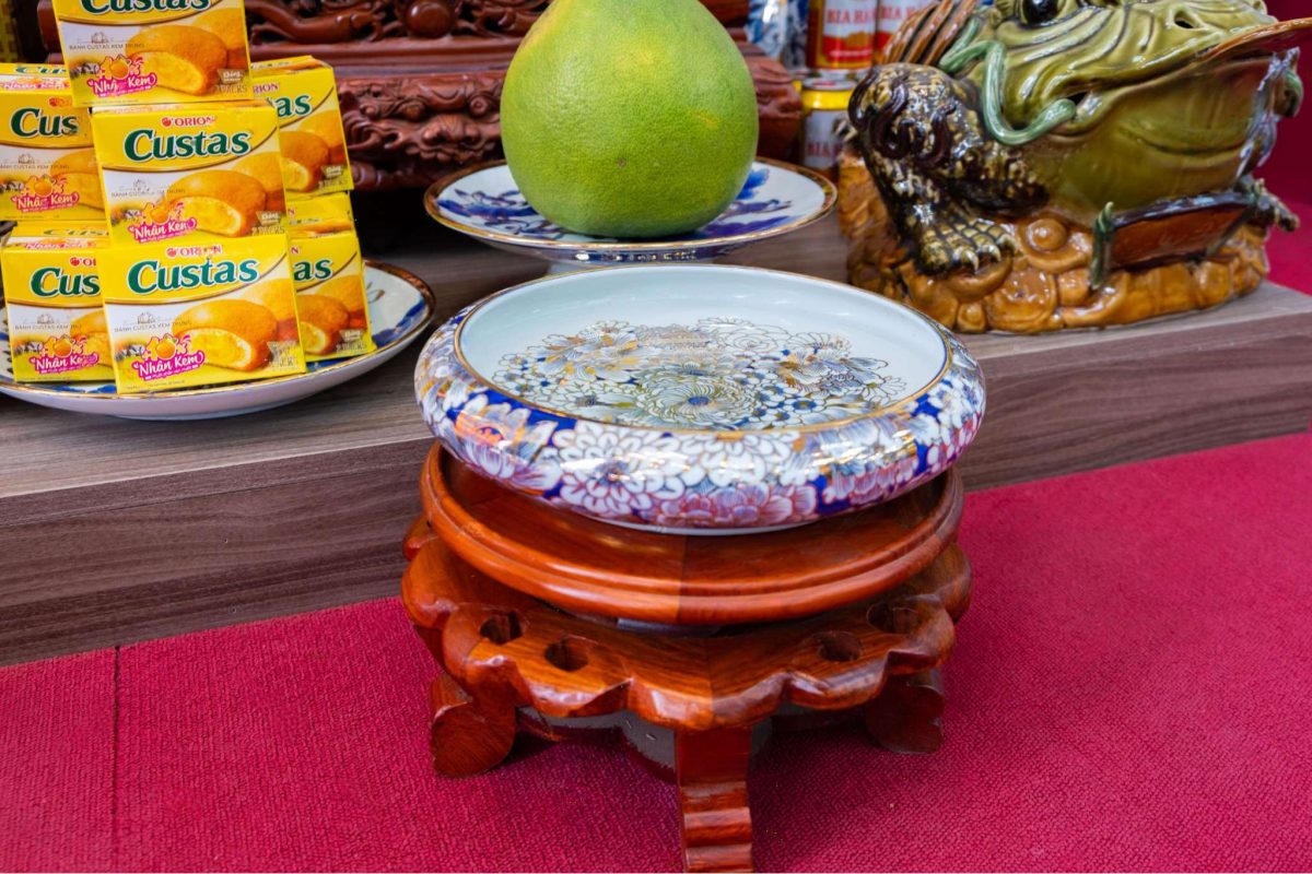 Một Bộ Đồ Thờ Cúng Đầy Đủ Gồm Những Gì? (Danh Sách Chi Tiết 2025) mot bo do tho cung day du gom nhung gi 23