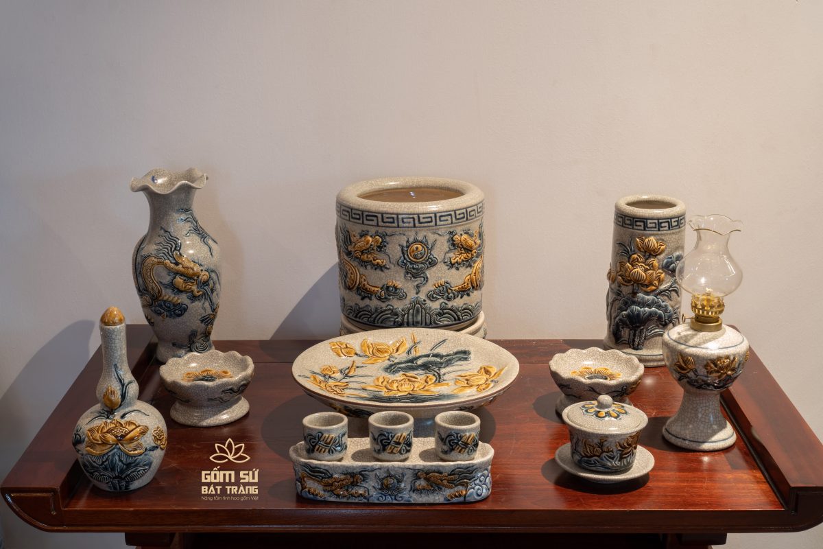 Một Bộ Đồ Thờ Cúng Đầy Đủ Gồm Những Gì? (Danh Sách Chi Tiết 2025) mot bo do tho cung day du gom nhung gi 29