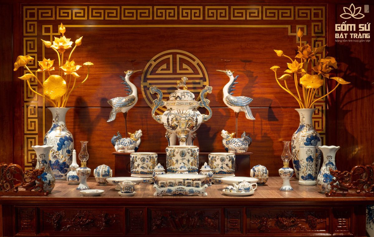 Một Bộ Đồ Thờ Cúng Đầy Đủ Gồm Những Gì? (Danh Sách Chi Tiết 2025) mot bo do tho cung day du gom nhung gi 4