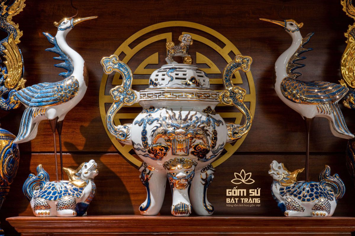 Một Bộ Đồ Thờ Cúng Đầy Đủ Gồm Những Gì? (Danh Sách Chi Tiết 2025) mot bo do tho cung day du gom nhung gi 8