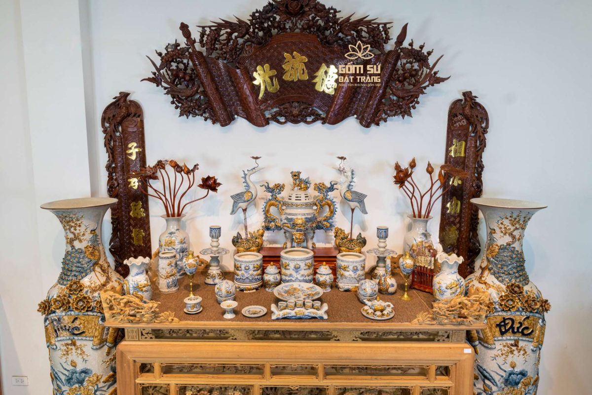 Bộ ngũ sự bằng gốm sứ - Tinh hoa nghệ thuật không gian thờ bo ngu su bang su 10
