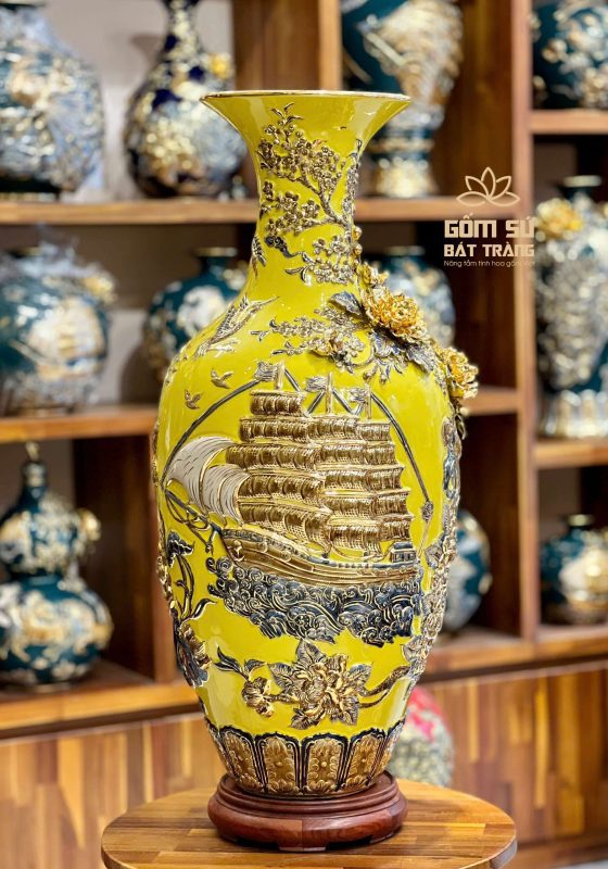 chon binh hut tai loc cho nguoi menh kim 5