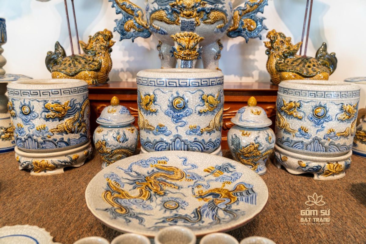 Sơ Đồ Bài Trí Bàn Thờ & Cách Sắp Xếp Đồ Thờ Đúng Chuẩn Phong Thủy so do bai tri ban tho gia tien 12