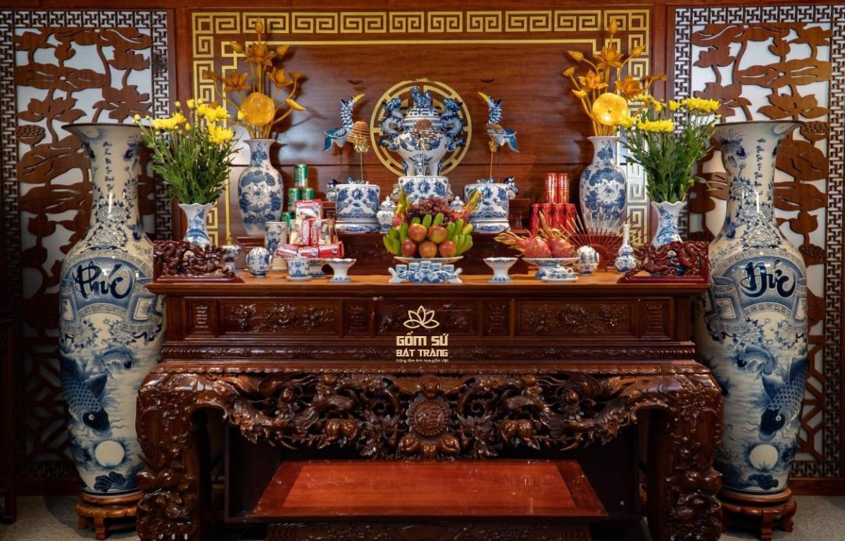 Sơ Đồ Bài Trí Bàn Thờ & Cách Sắp Xếp Đồ Thờ Đúng Chuẩn Phong Thủy so do bai tri ban tho gia tien 3
