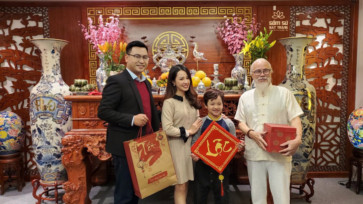 ban tho gia tien nen de may bat huong 36