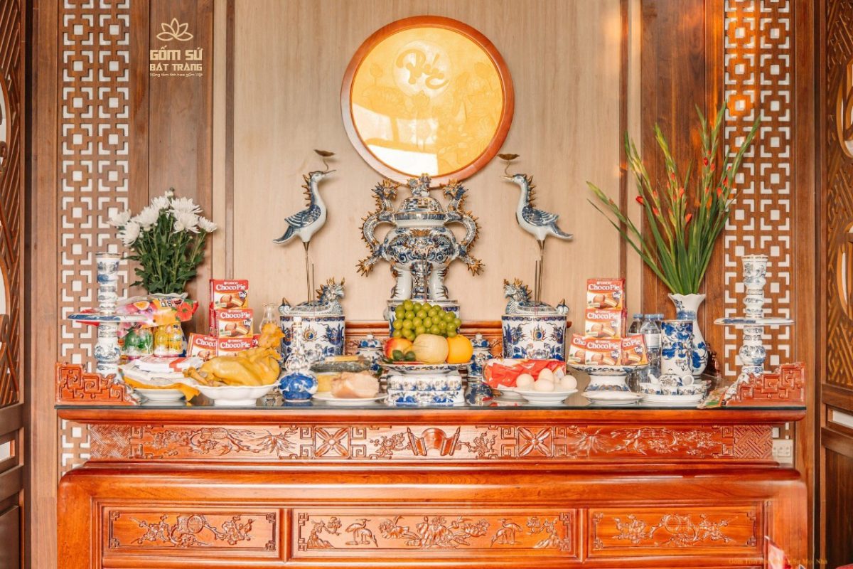 Nên thờ 1 bát hương hay 3 bát hương? Cách chọn phù hợp theo nếp nhà và không gian sống nen tho 1 bat huong hay 3 bat huong 11