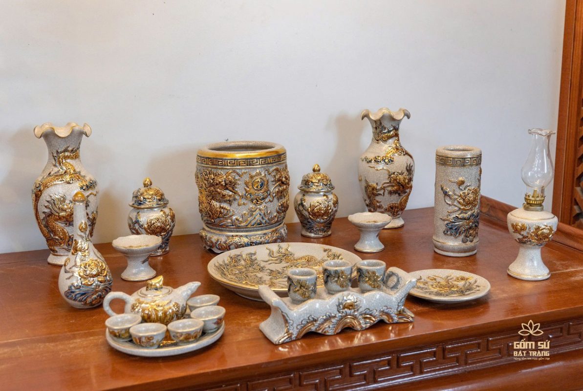 Nên thờ 1 bát hương hay 3 bát hương? Cách chọn phù hợp theo nếp nhà và không gian sống nen tho 1 bat huong hay 3 bat huong 12