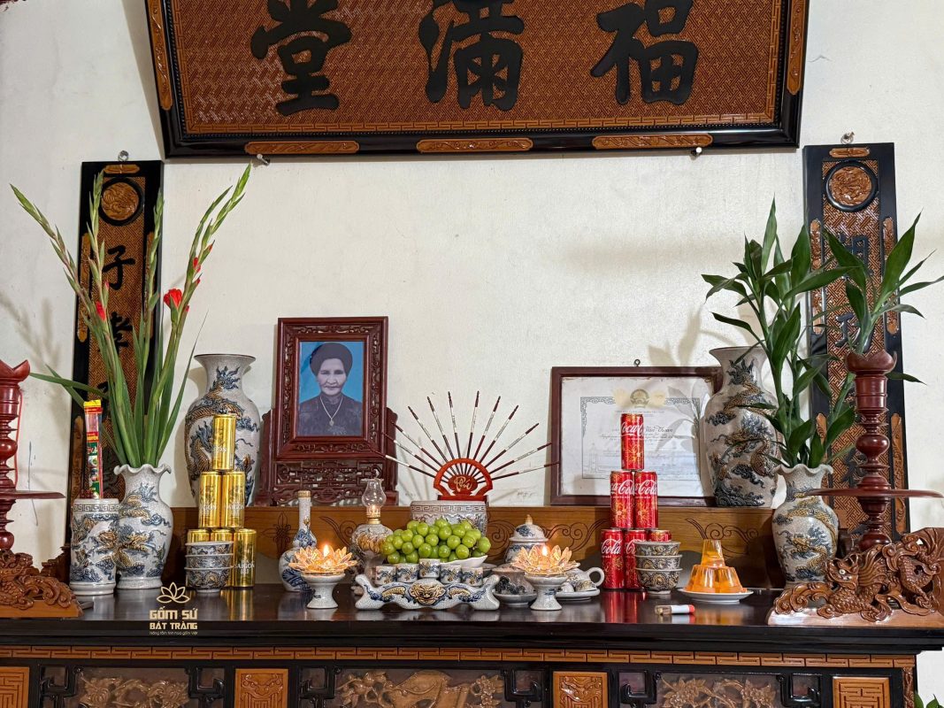 Nên thờ 1 bát hương hay 3 bát hương? Cách chọn phù hợp theo nếp nhà và không gian sống nen tho 1 bat huong hay 3 bat huong 13