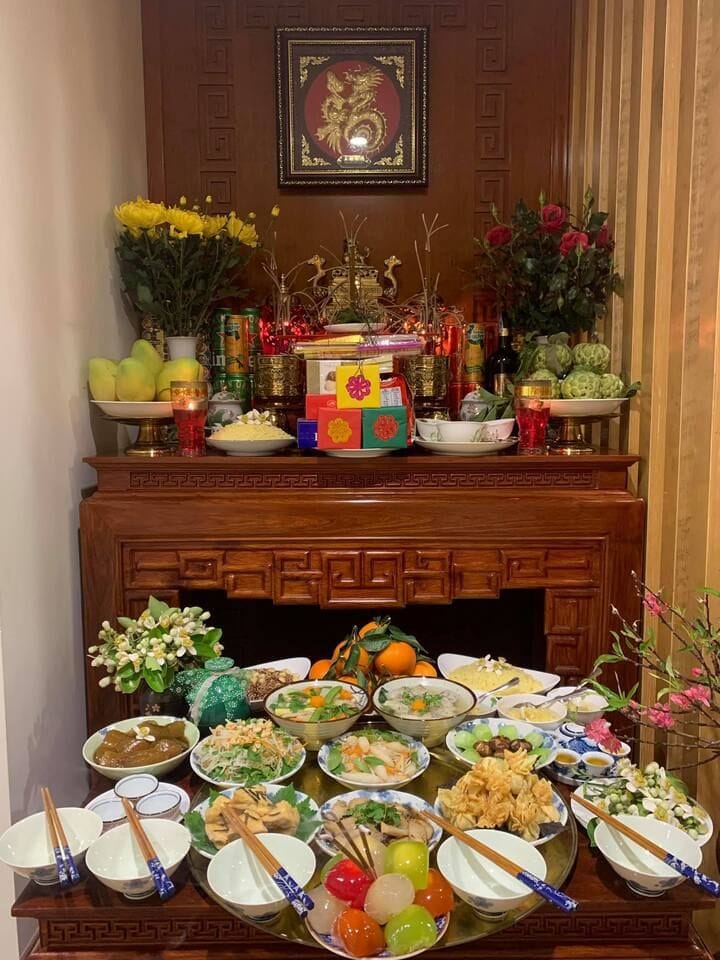 van khan an vi bat huong sau khi bao sai 16